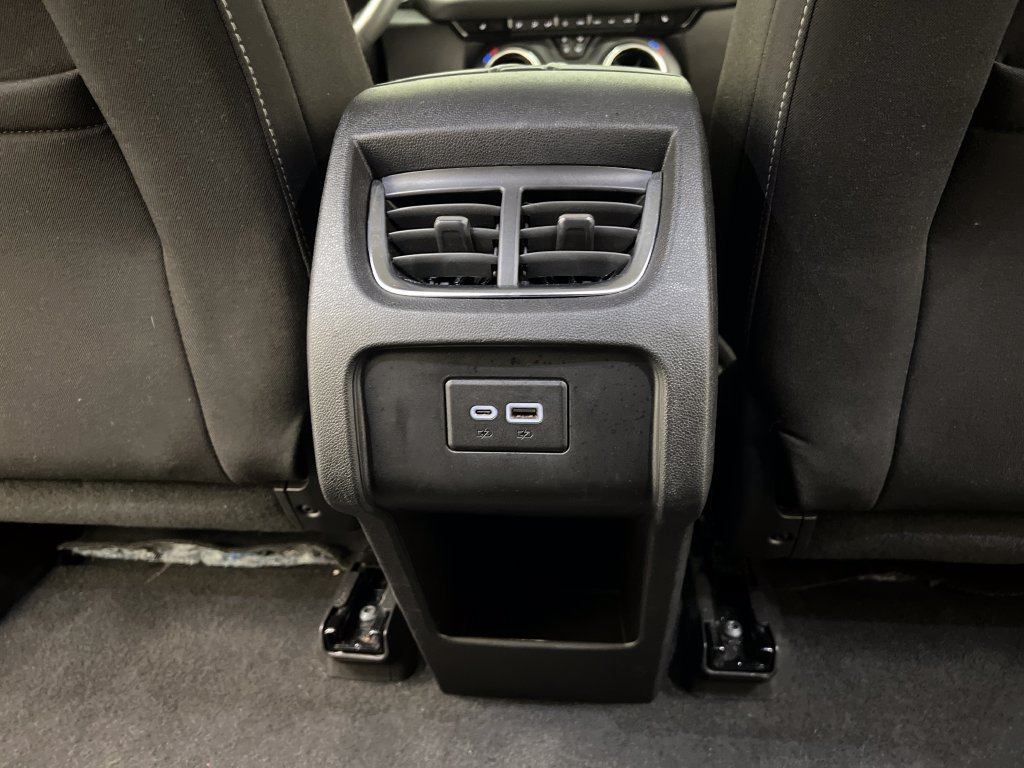 Used 2025 Chevrolet Blazer LT FWD image 26