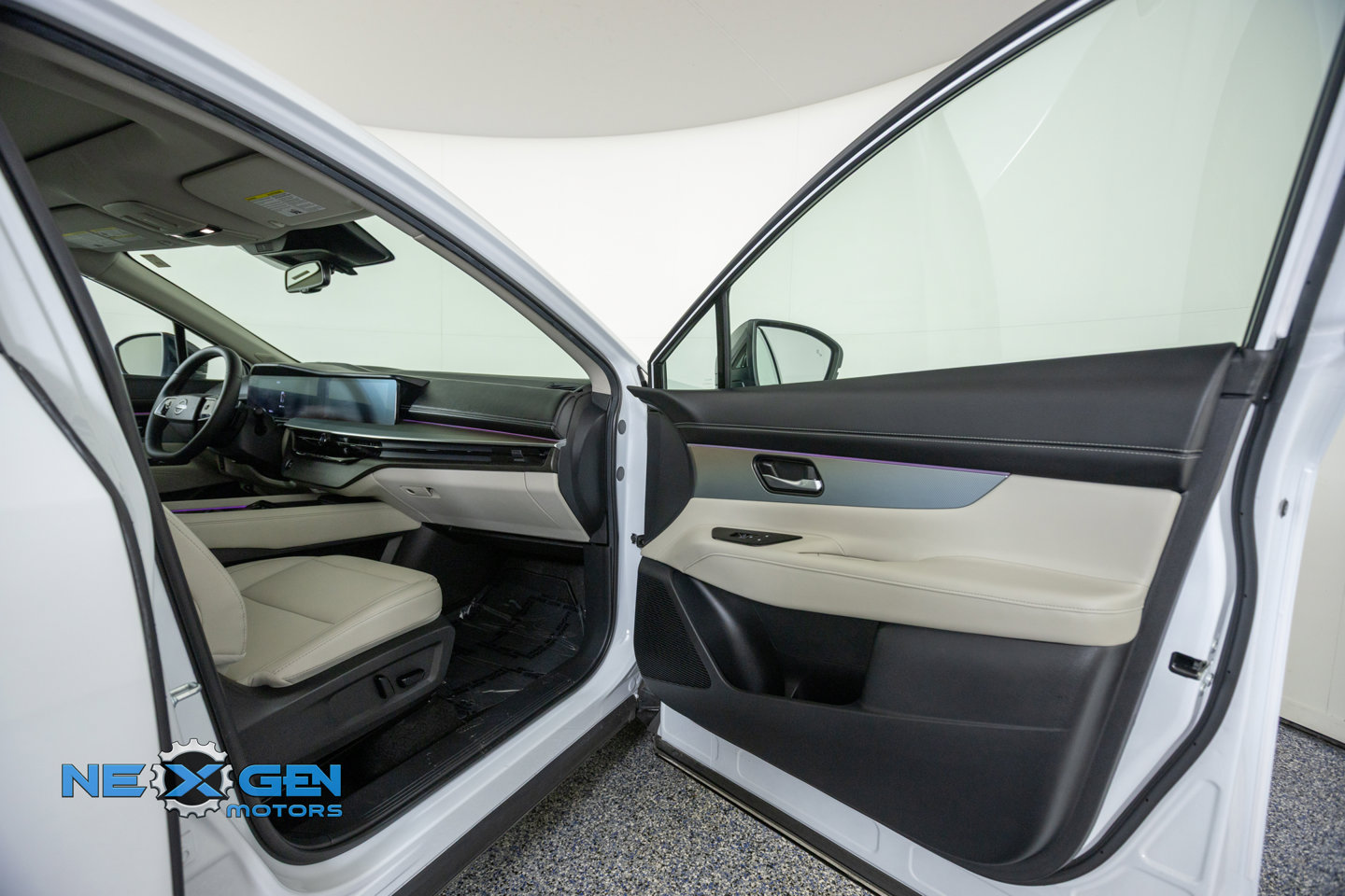 Used 2025 Nissan Murano SL AWD/4WD image 40