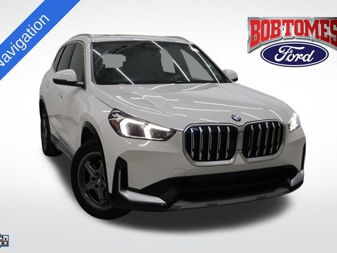 Used 2025 BMW X1 xDrive28i AWD/4WD image 1