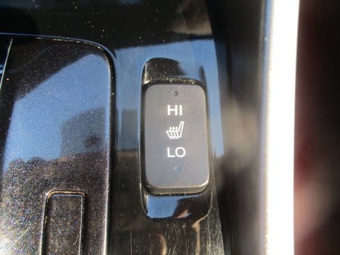 Used 2017 Honda Accord Sport Special Edition image 11