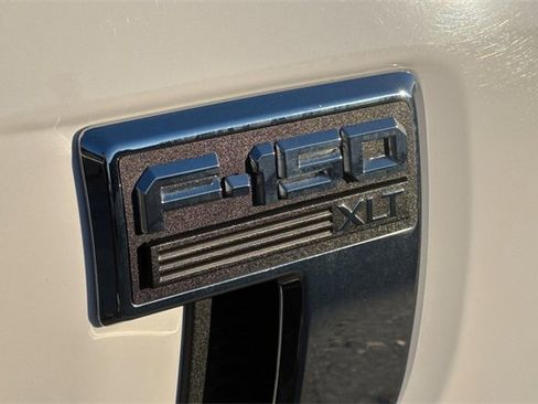 Used 2023 Ford F150 XLT image 47