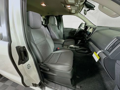 New 2026 Nissan Frontier S image 33