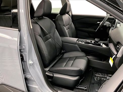 New 2026 Nissan Rogue Dark Armor image 34