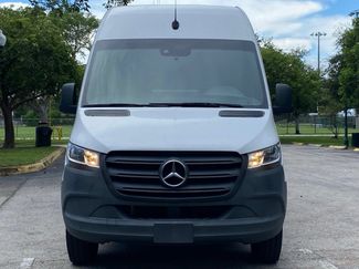 Used 2024 Mercedes-Benz Sprinter 3500 video 2