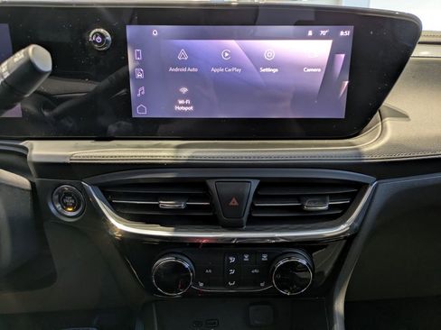 Used 2025 Buick Encore GX Sport Touring w/ Advanced Technology Package image 15