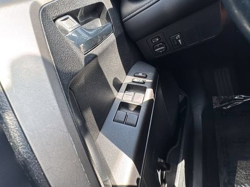 Used 2016 Toyota RAV4 XLE FWD image 22