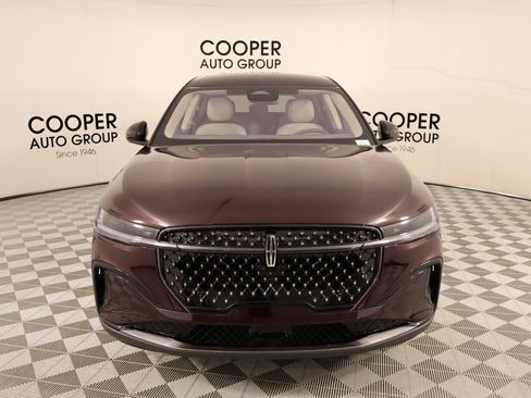 New 2025 Lincoln Nautilus Premier w/ Jet Appearance Package image 9