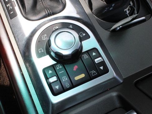 Used 2012 Land Rover Range Rover HSE LUX w/ Luxury Interior Pkg image 19