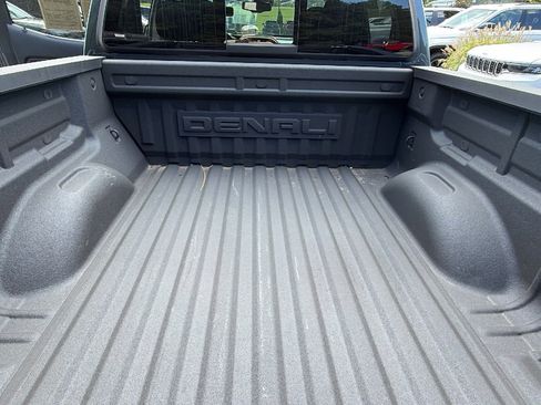 Used 2020 GMC Canyon Denali RWD image 13