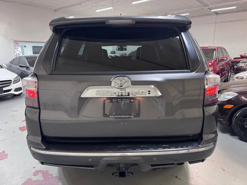 Used 2016 Toyota 4Runner Limited image 4