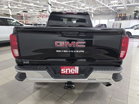 Used 2024 GMC Sierra 3500 Pro image 4