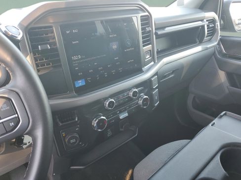 Used 2025 Ford F150 XLT w/ Equipment Group 301A Standard image 23