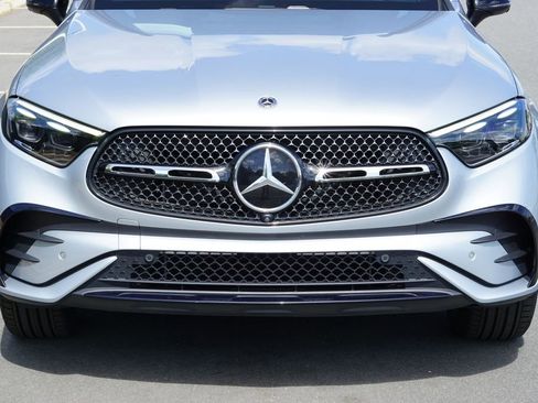 Certified 2023 Mercedes-Benz GLC 300 image 9