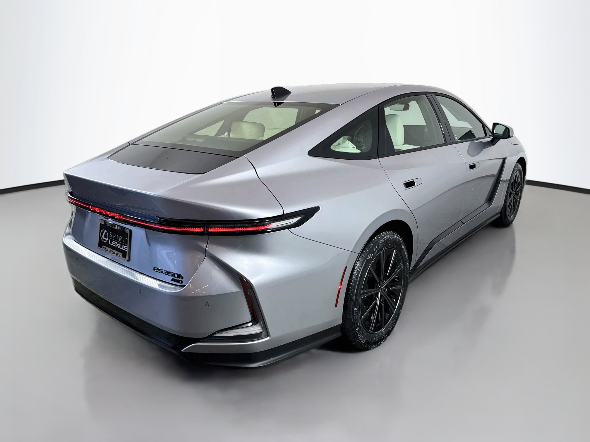 Certified 2026 Lexus ES 350h AWD w/ Convenience Package image 8