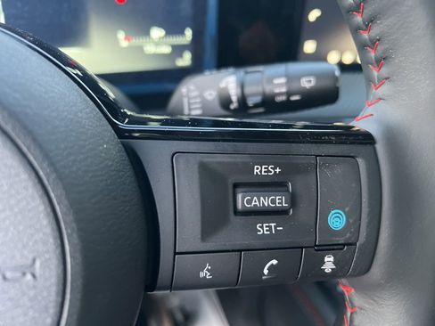 New 2026 Nissan Kicks SR w/ SR Premium Package AWD/4WD image 48