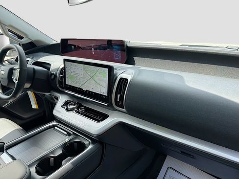 New 2026 Ford Expedition Max Active AWD/4WD image 33