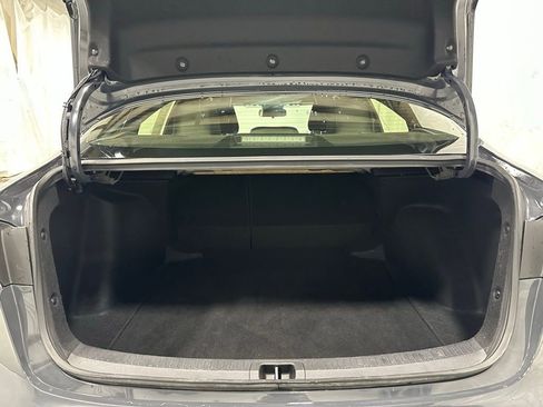 Used 2025 Toyota Corolla SE image 49