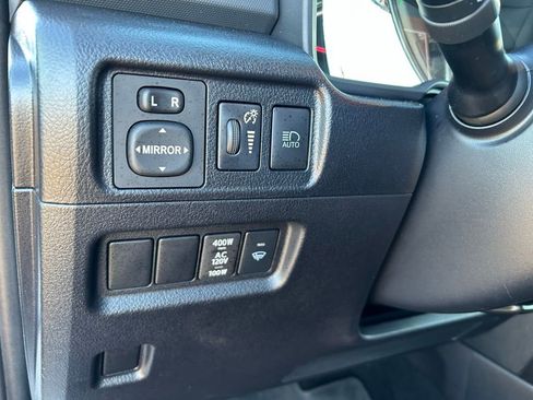 Used 2024 Toyota 4Runner TRD Off-Road Premium image 29