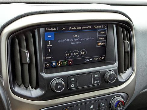 Used 2022 Chevrolet Colorado Z71 AWD/4WD image 25