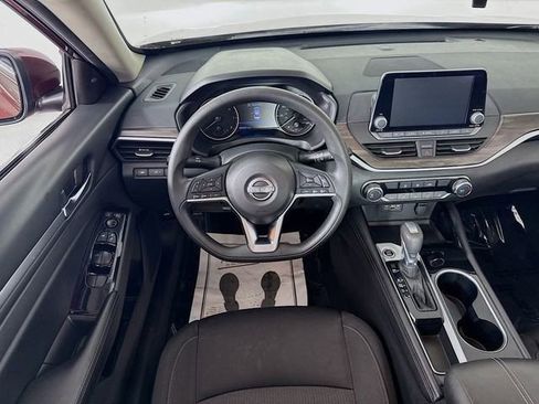 Used 2023 Nissan Altima 2.5 SV image 20