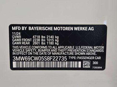 Used 2025 BMW 330i Sedan w/ M Sport Package image 33