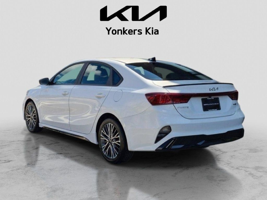 Used 2023 Kia Forte GT-Line FWD image 9