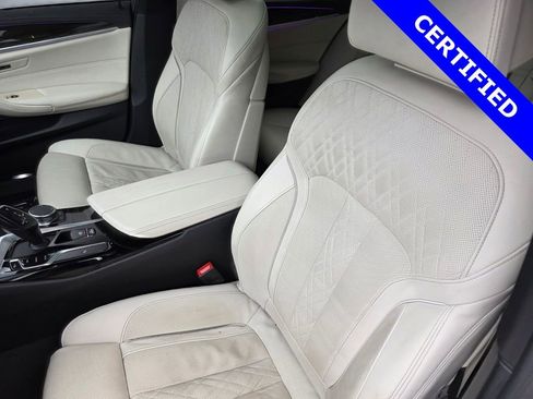 Certified 2023 BMW 530i 530i w/ Premium Package image 10