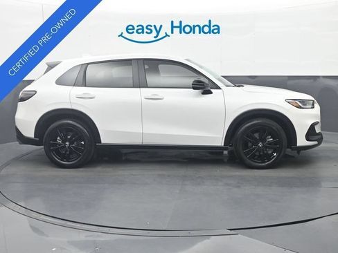 Certified 2026 Honda HR-V Sport image 8