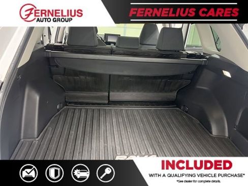 Used 2022 Toyota RAV4 LE image 19