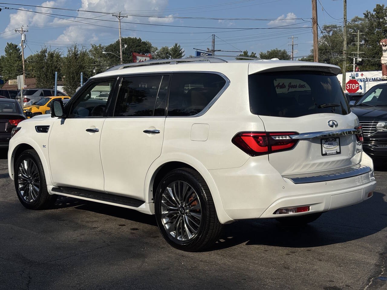 Used 2019 INFINITI QX80 Luxe w/ 22" Wheel Package AWD/4WD image 6