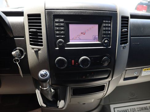 Used 2017 Mercedes-Benz Sprinter 2500 image 10