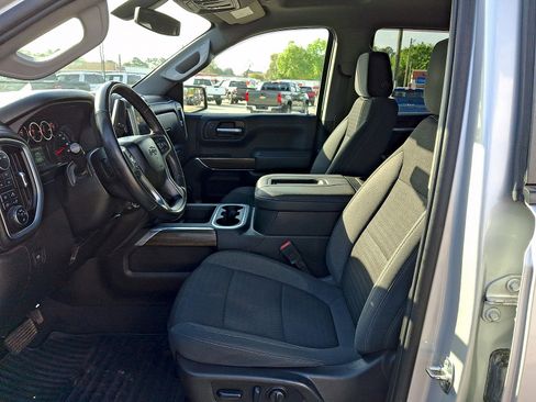 Used 2022 Chevrolet Silverado 1500 RST w/ Safety Package image 12