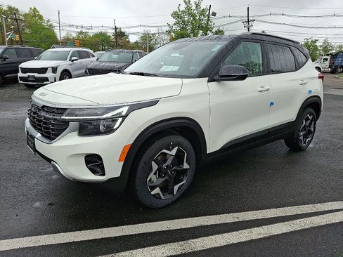 New 2026 Kia Seltos S AWD/4WD image 3