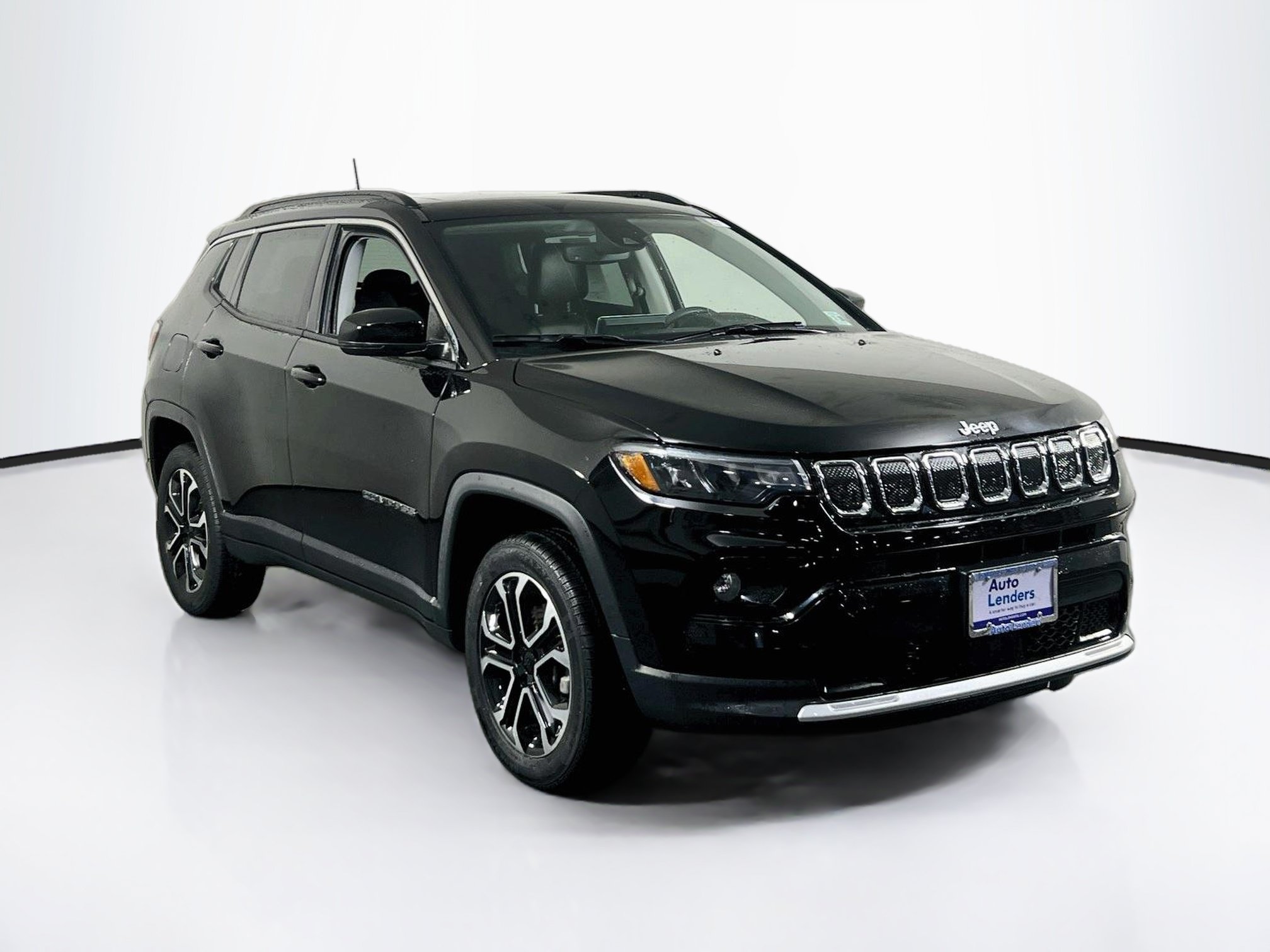 Used 2022 Jeep Compass Limited w/ Sun and Sound Group AWD/4WD image 3