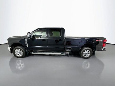 Used 2024 Ford F350 Lariat AWD/4WD image 4