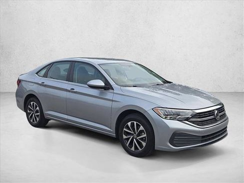 Used 2023 Volkswagen Jetta S FWD image 3
