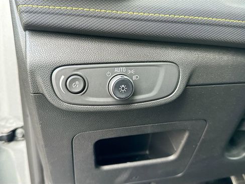 Used 2024 Chevrolet TrailBlazer ACTIV w/ Convenience Package image 9