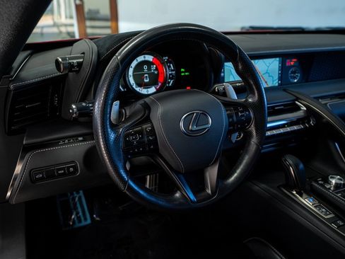 Used 2018 Lexus LC 500 Coupe image 32