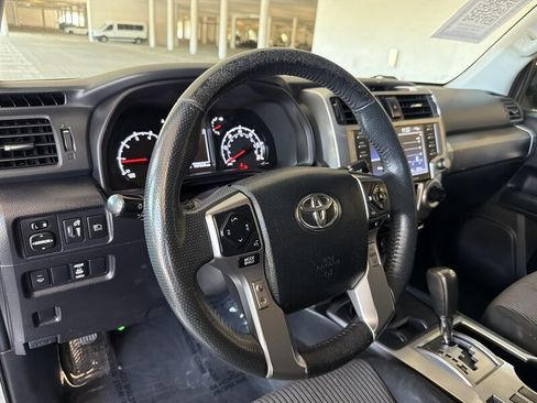 Used 2021 Toyota 4Runner SR5 RWD image 10