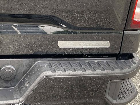 Used 2021 GMC Sierra 1500 Elevation AWD/4WD image 5