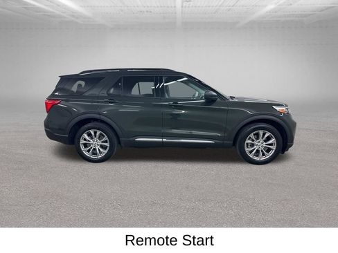 Used 2024 Ford Explorer XLT w/ Equipment Group 202A AWD/4WD image 15