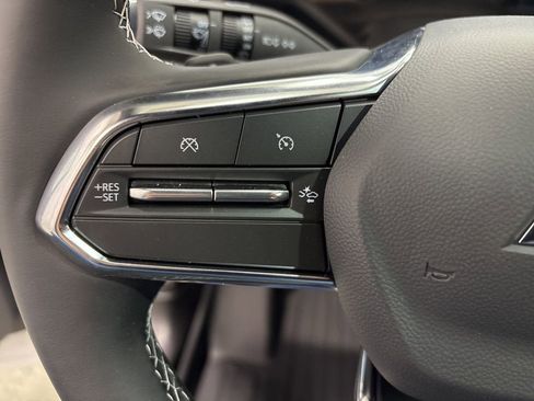 New 2026 Chevrolet Equinox EV LT image 23