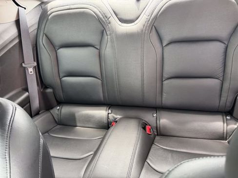 Used 2018 Chevrolet Camaro SS RWD image 19
