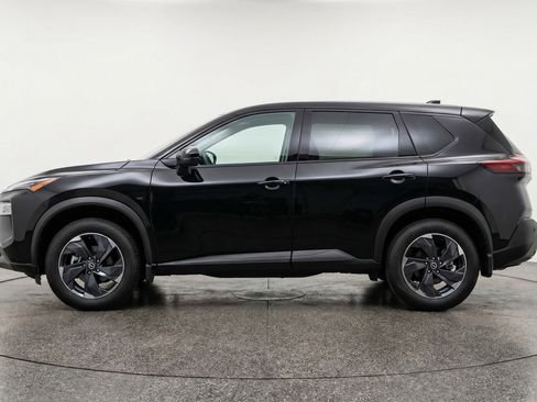 Used 2025 Nissan Rogue SV image 5
