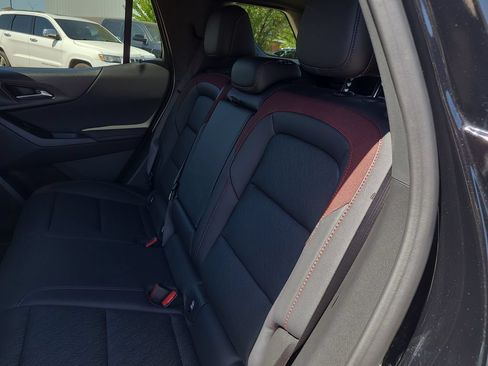 Used 2026 Chevrolet Equinox RS w/ Convenience Package III FWD image 11