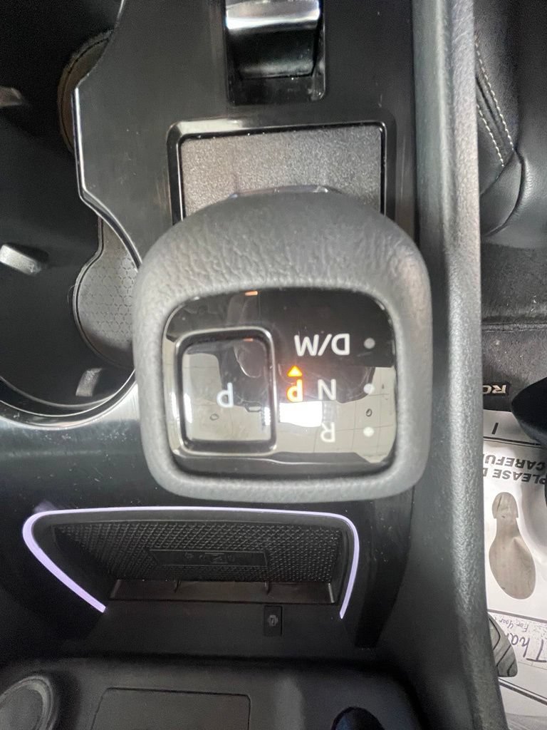 Used 2026 Nissan Rogue SL AWD/4WD image 22