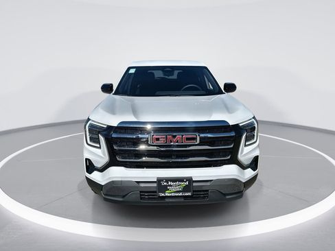 New 2026 GMC Terrain Elevation FWD image 3