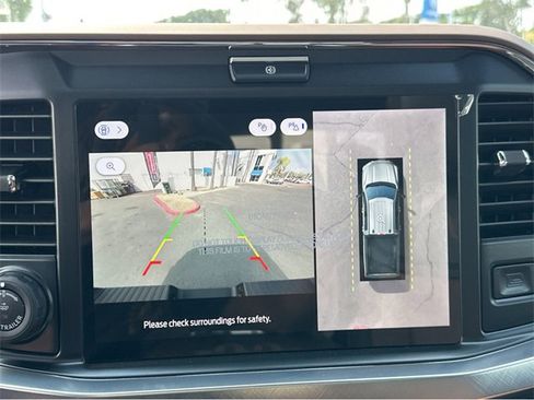 New 2025 Ford F250 King Ranch w/ Chrome Package image 10