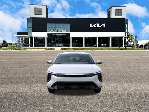 New 2026 Kia K4 FWD image 2