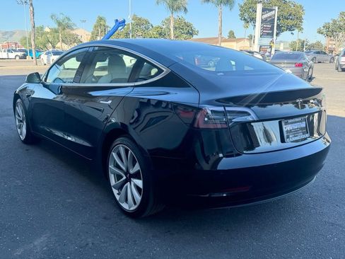 Used 2019 Tesla Model 3 Standard Range Plus image 8